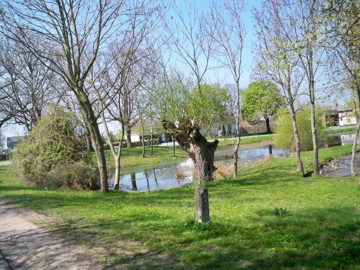 Villa Haeuschen Im Gruenen Jornstorf Esterno foto